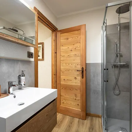 Maison Pennard - Cable Car Courmayeur